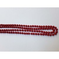 Collana lunga in perle colore rosso